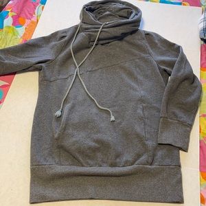 Boutique cowl neck hooded tunic